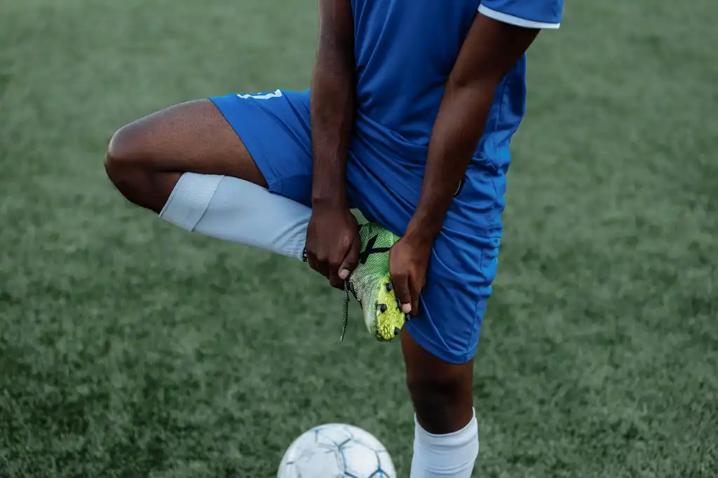 Football Fitness for Over 35s: Staying Sharp, Avoiding Injury